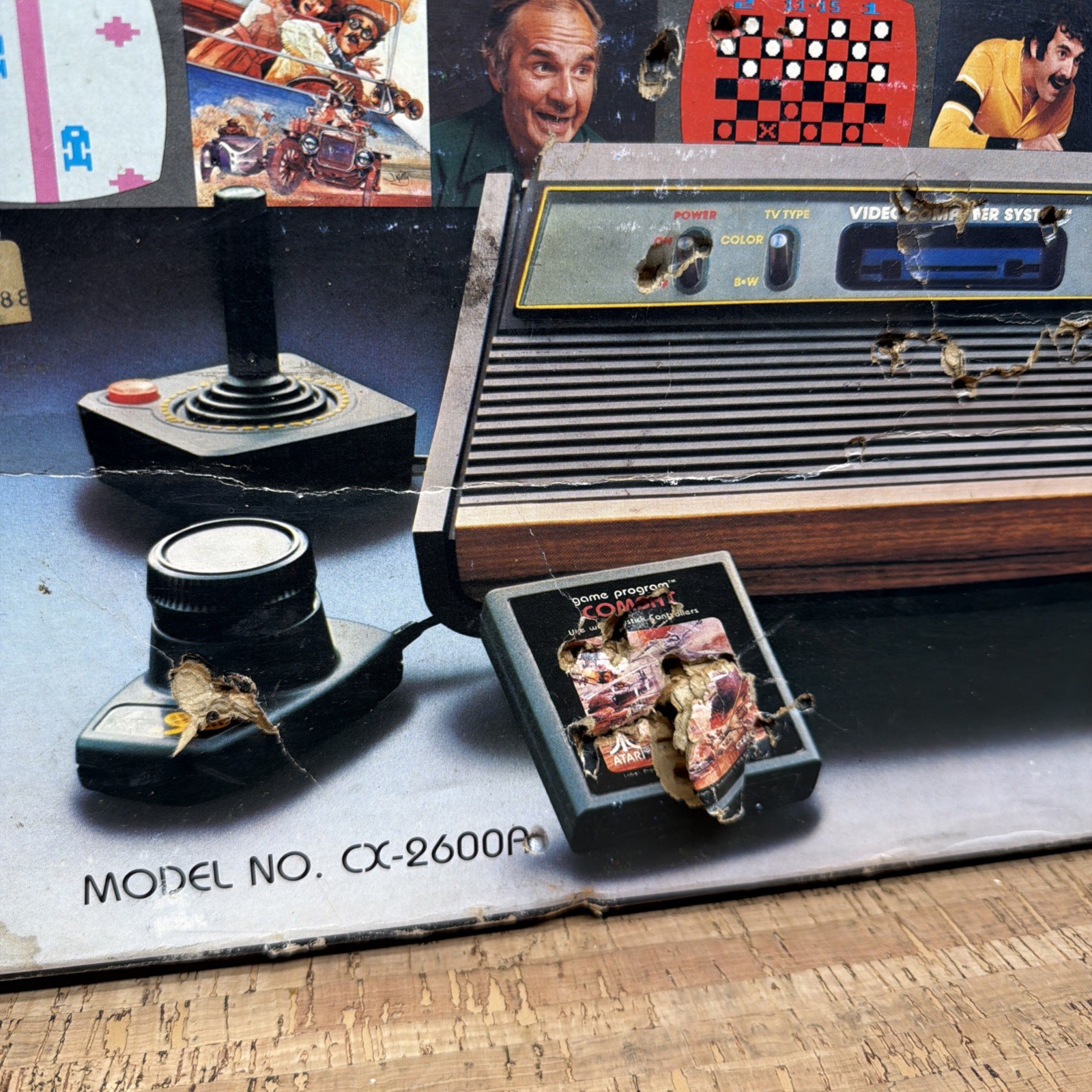 Atari 2600 Woody 4 Switch Console With Box Joysticks & Paddles Working
