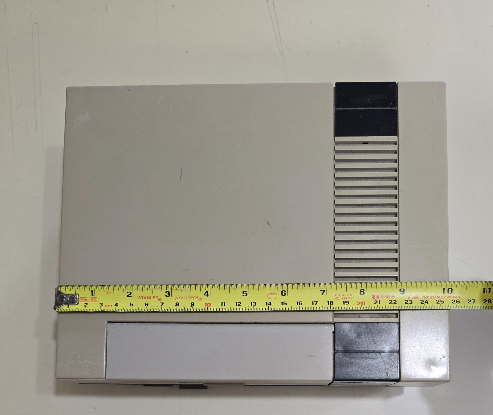 Nintendo Entertainment NES Console NES-001 System Powers On **Untested Operation
