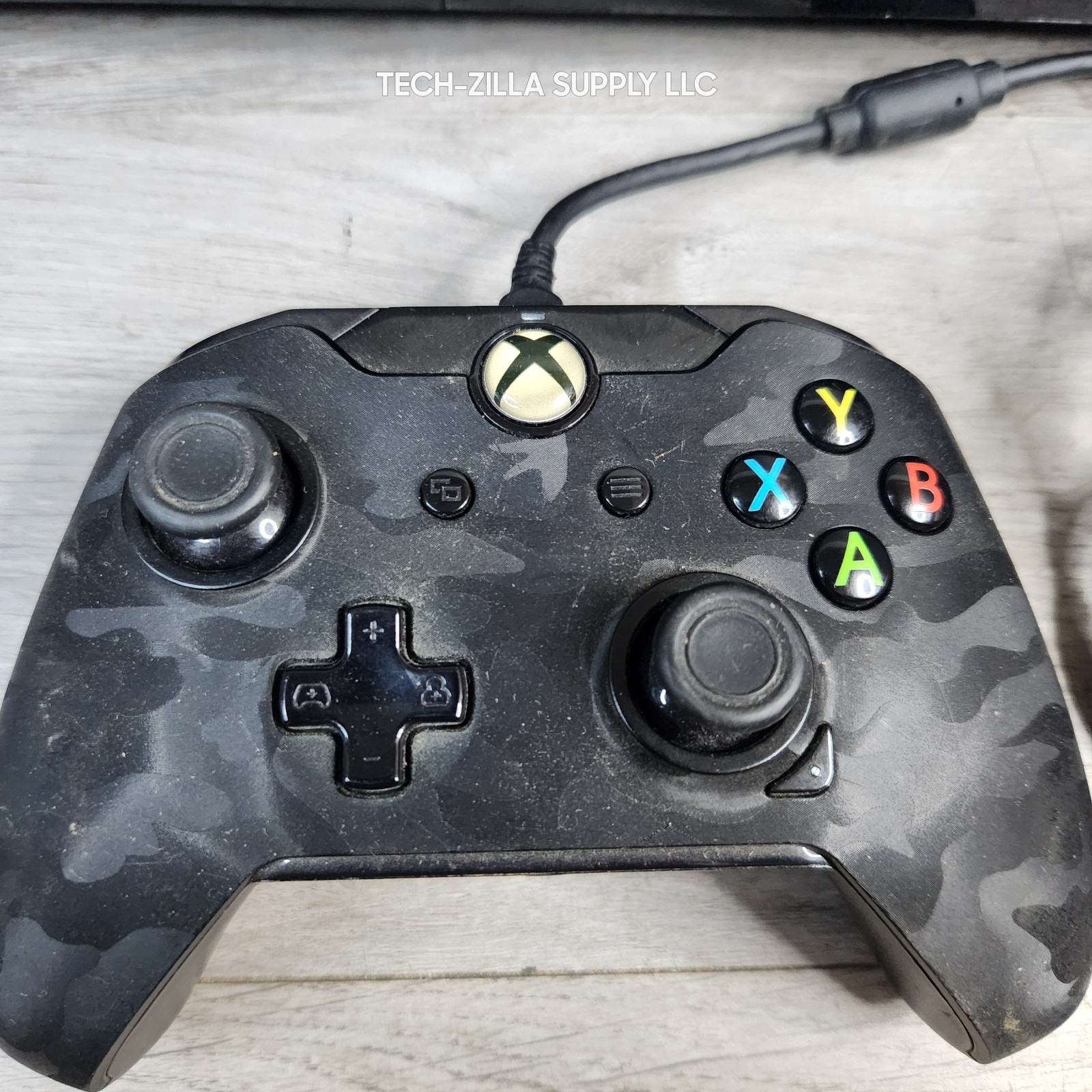 Microsoft Xbox One 1TB Console Black + Controller Tested