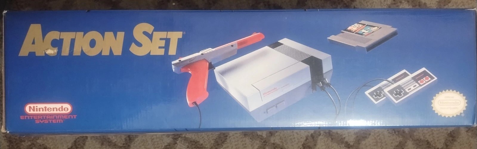Nintendo Entertainment System NES Action Set *NO GAME* Clean Console, Accessorie