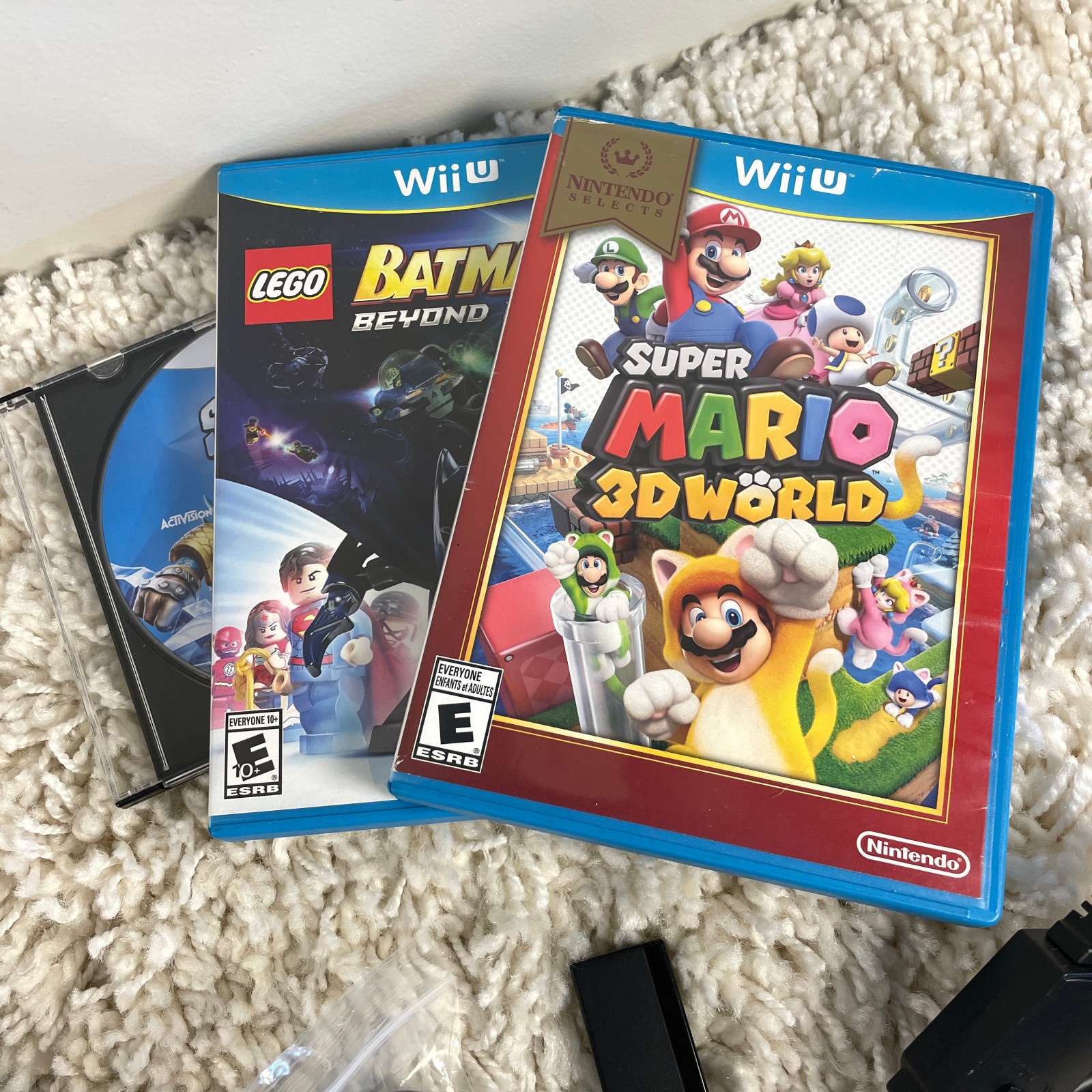 Nintendo Wii U 32GB Deluxe Black WUP-101(02) Console Bundle 3 Games Read
