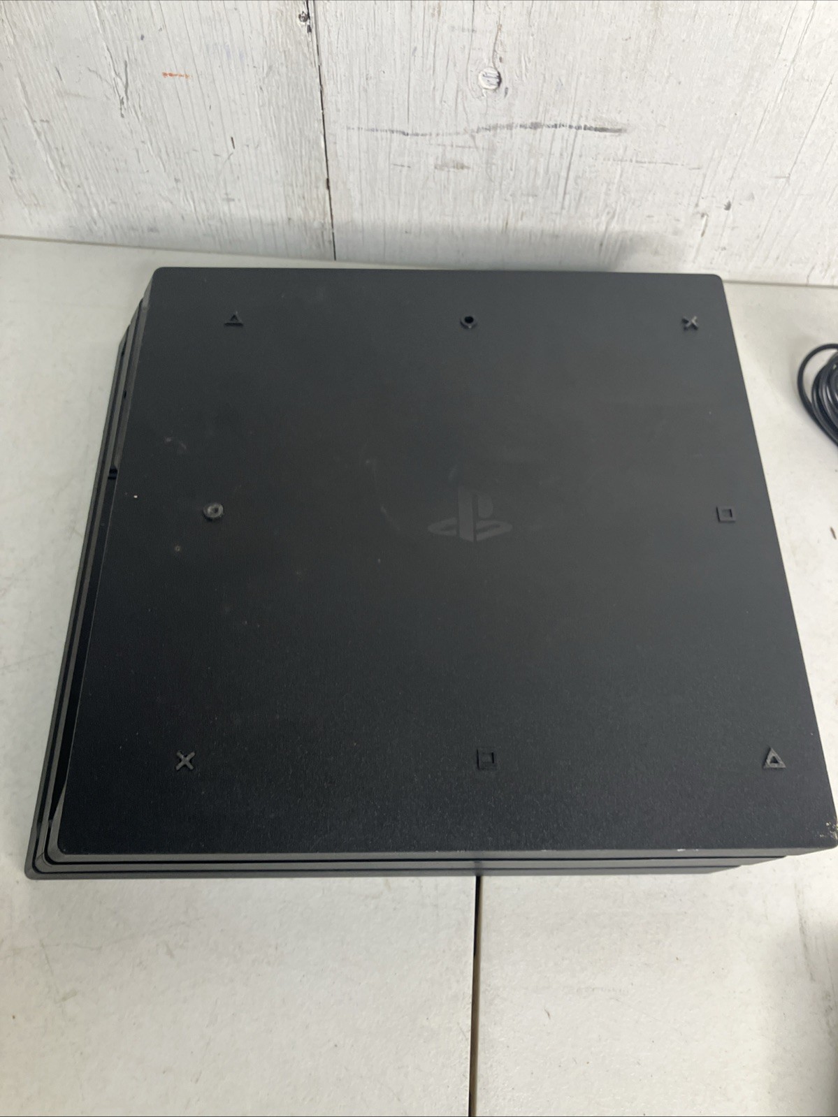 Sony PlayStation 4 Pro PS4 1TB Console – Black CUH-7215B TESTED w/ Controller