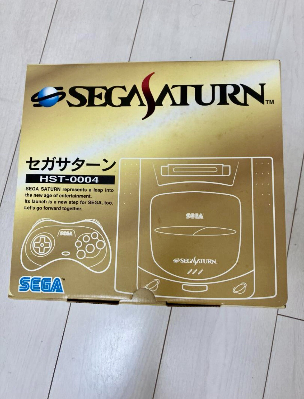 Sega Saturn Console Gray HST-0004 with 2 controllers Japanese Version tested