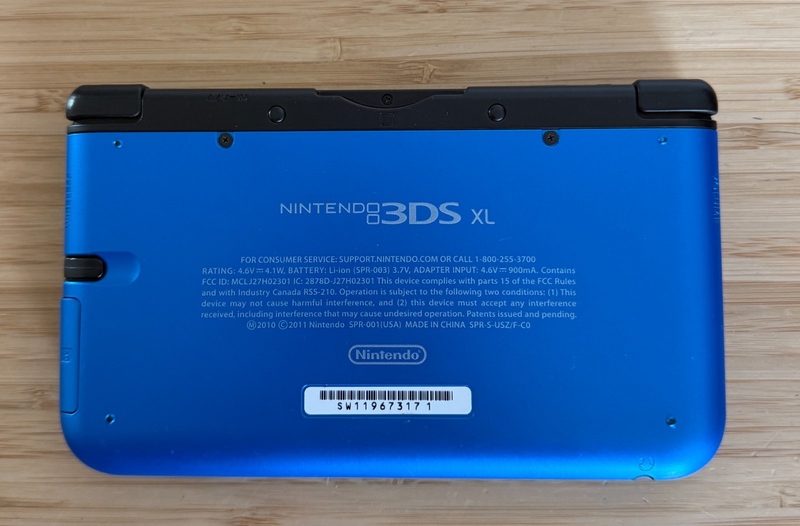 Nintendo 3DS XL Blue Handheld System 4GB (SPR-001) with 4 Games *TESTED* CLEAN!