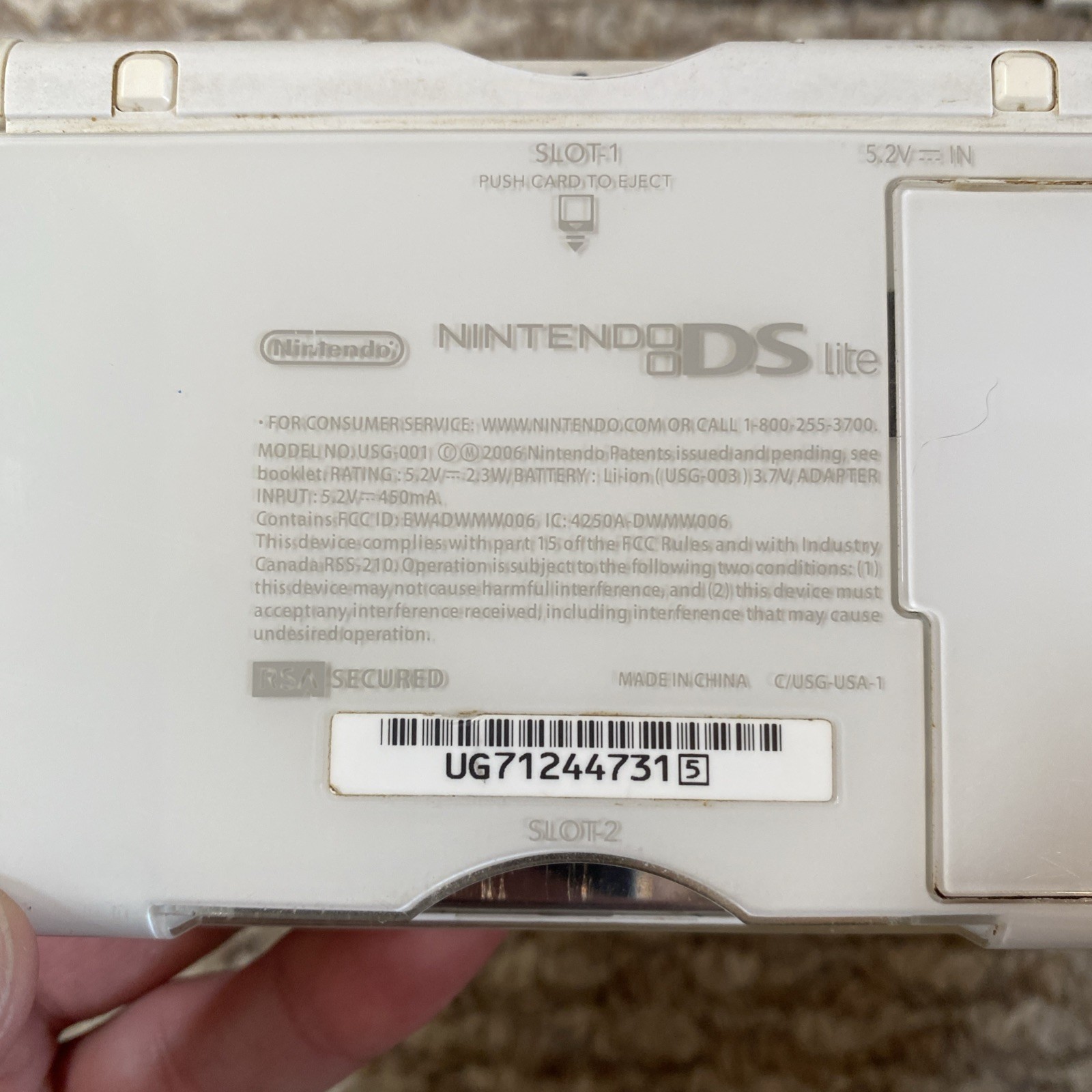 Nintendo DS Lite Polar White Handheld System WITH CHARGER AND STYLUS OEM