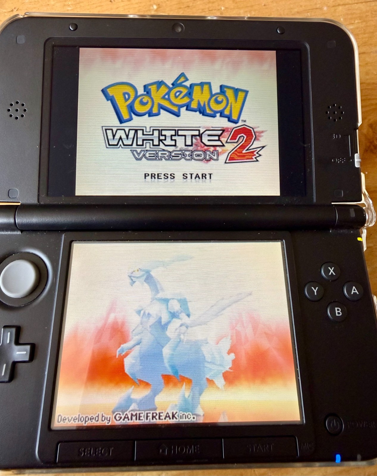 Nintendo 3DS XL Blue/Black – Tested w/ Case, Charger, 4 Games, Stand