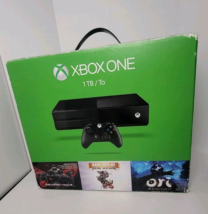 Xbox One 1 TB 1540 Bundle: Box, Kinect Camera, Controller, Games Tested/Works