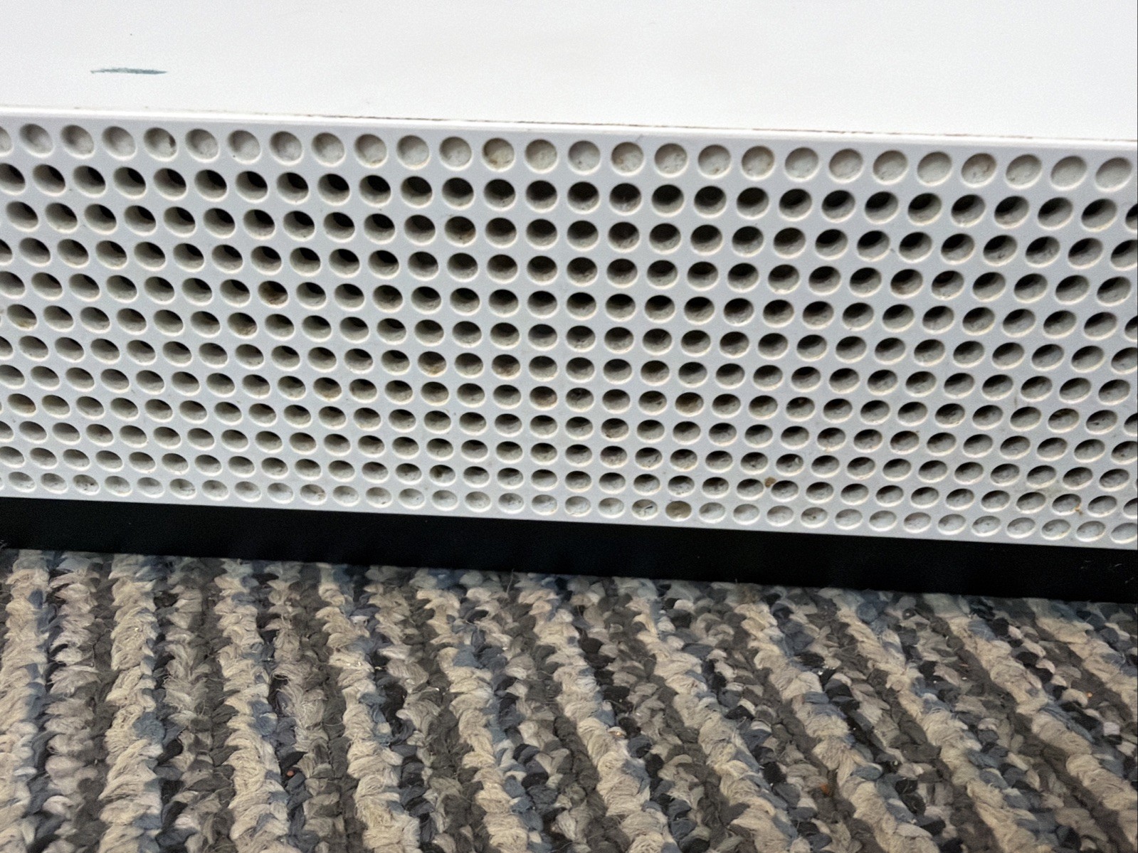 Microsoft Xbox One S 1681 White System Console Only For Parts or Repair
