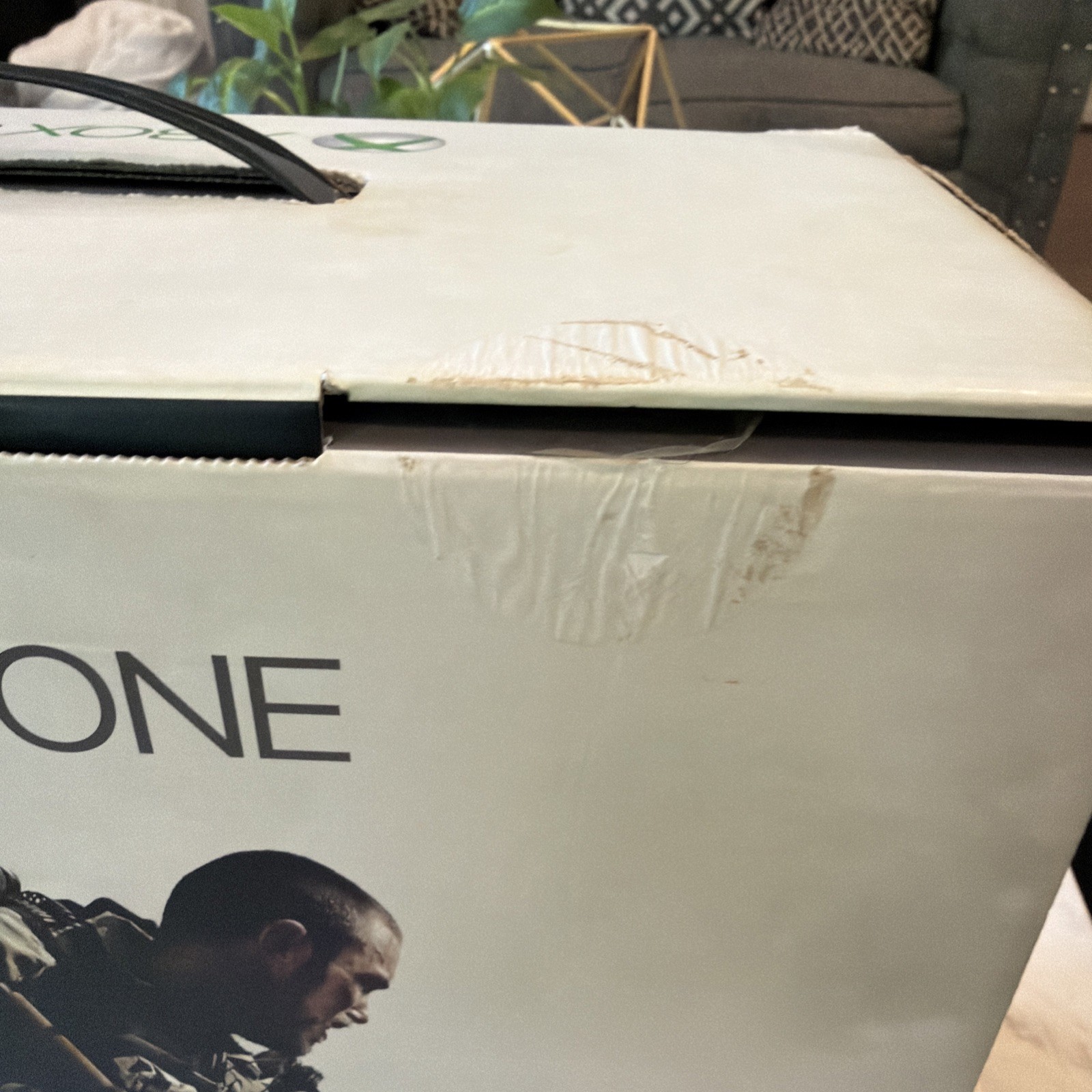 Xbox One 1TB Call of Duty Advanced Warfare Console Bundle 3 Games Matching Box