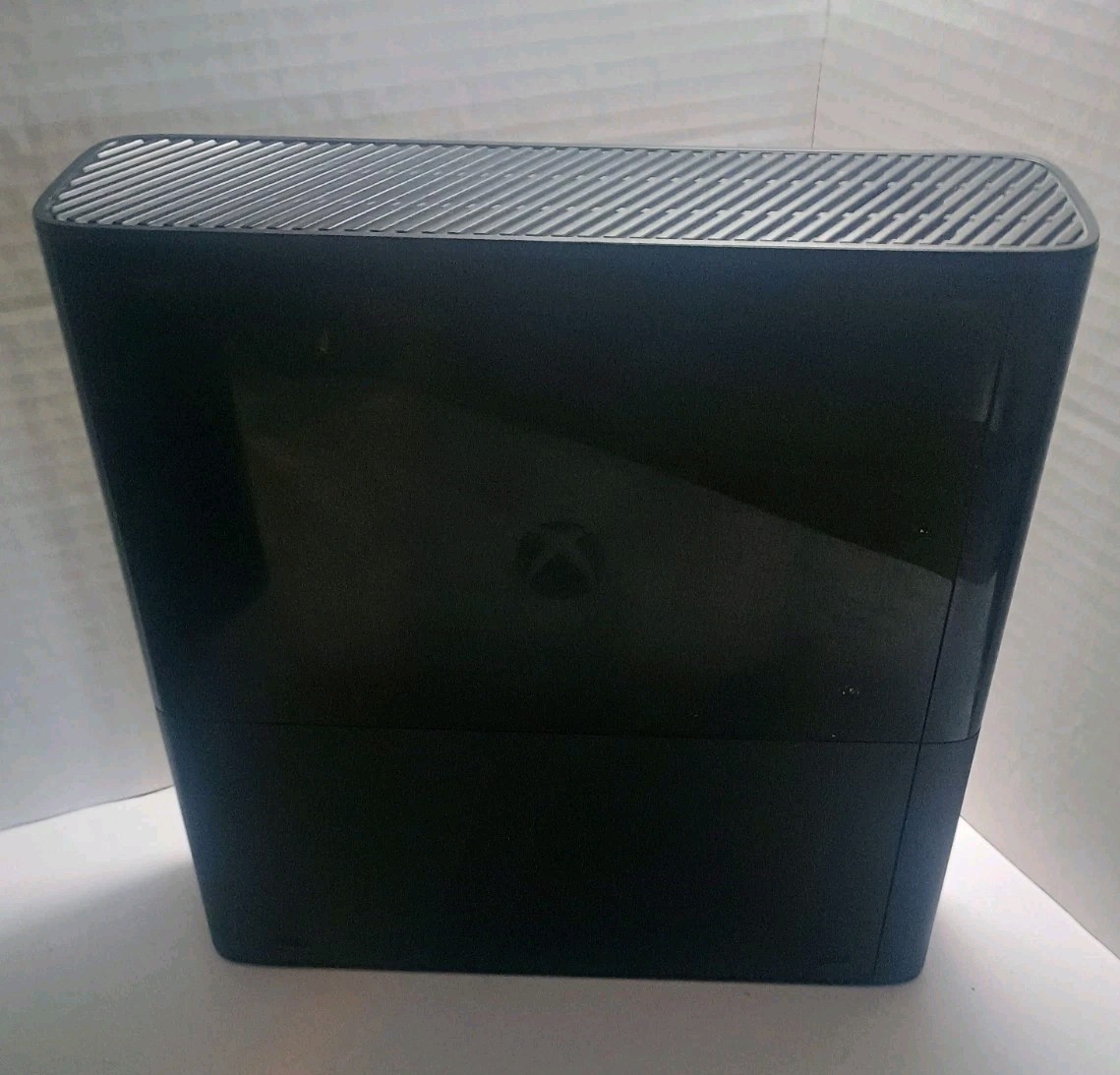 Microsoft Xbox 360 E Console Only Model 1538 Black
