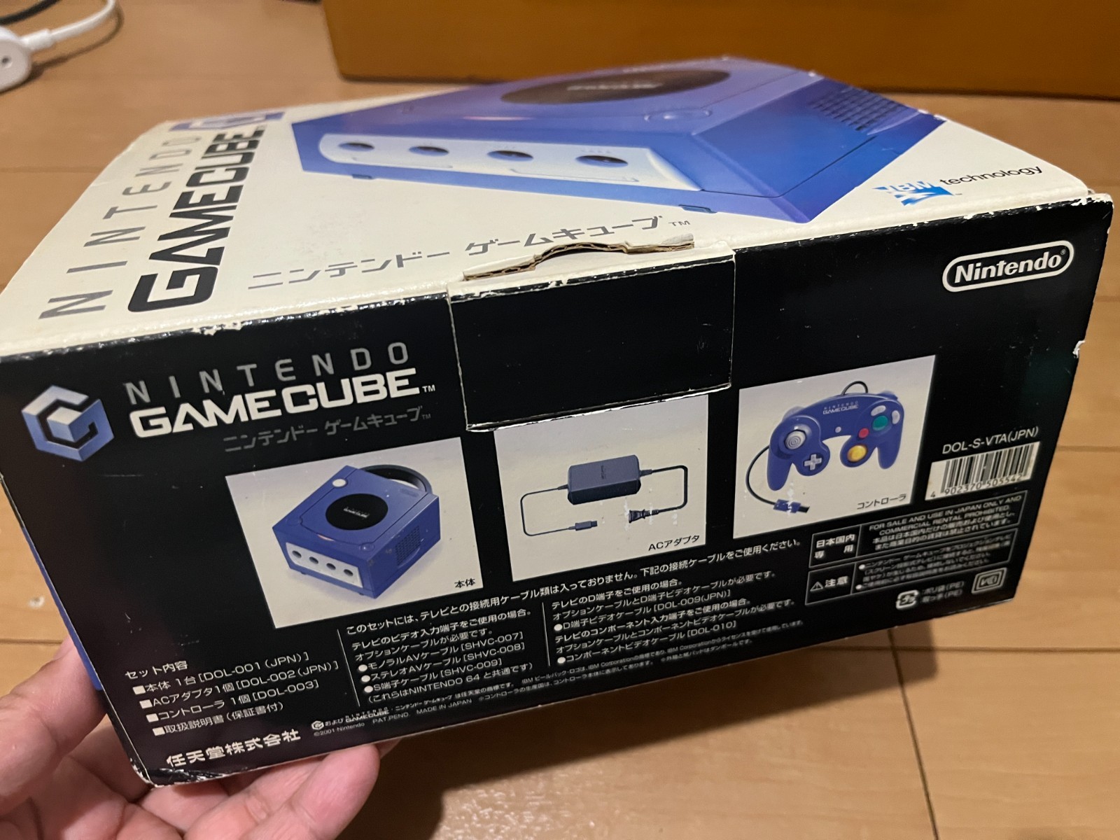 Nintendo GameCube Console & Controller Violet Color with BOX and Manual 2 Games