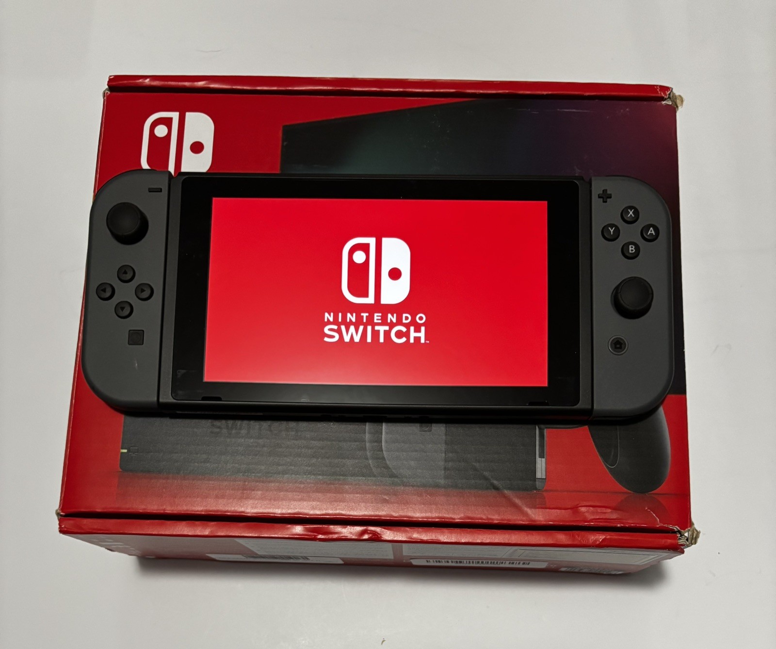 Nintendo Switch Handheld Console 32GB w/ Gray Joycons HAC-001