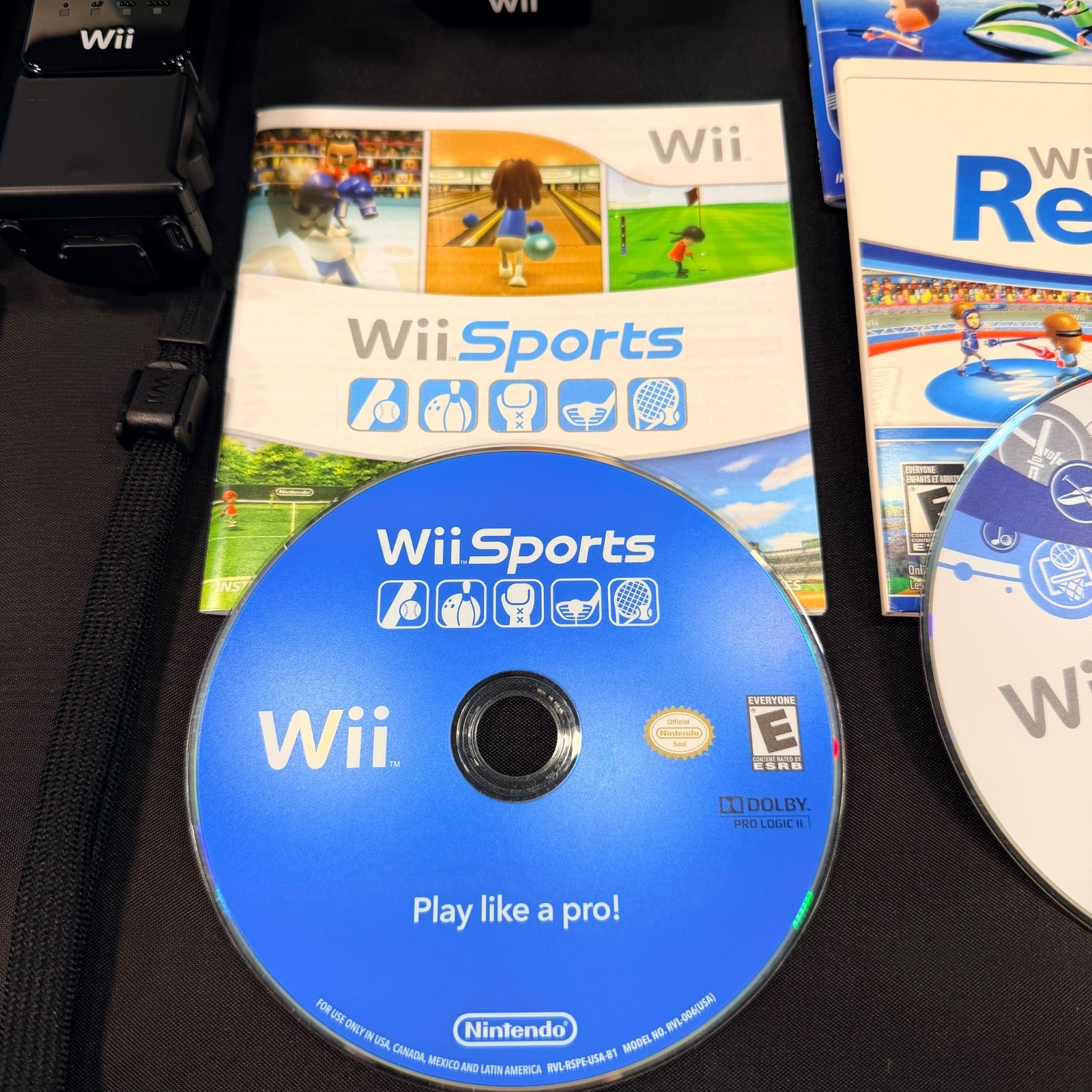 Nintendo Wii Black Console Bundle w/Wii Sports & Resort, 2 Motion Plus/Bag w/Box
