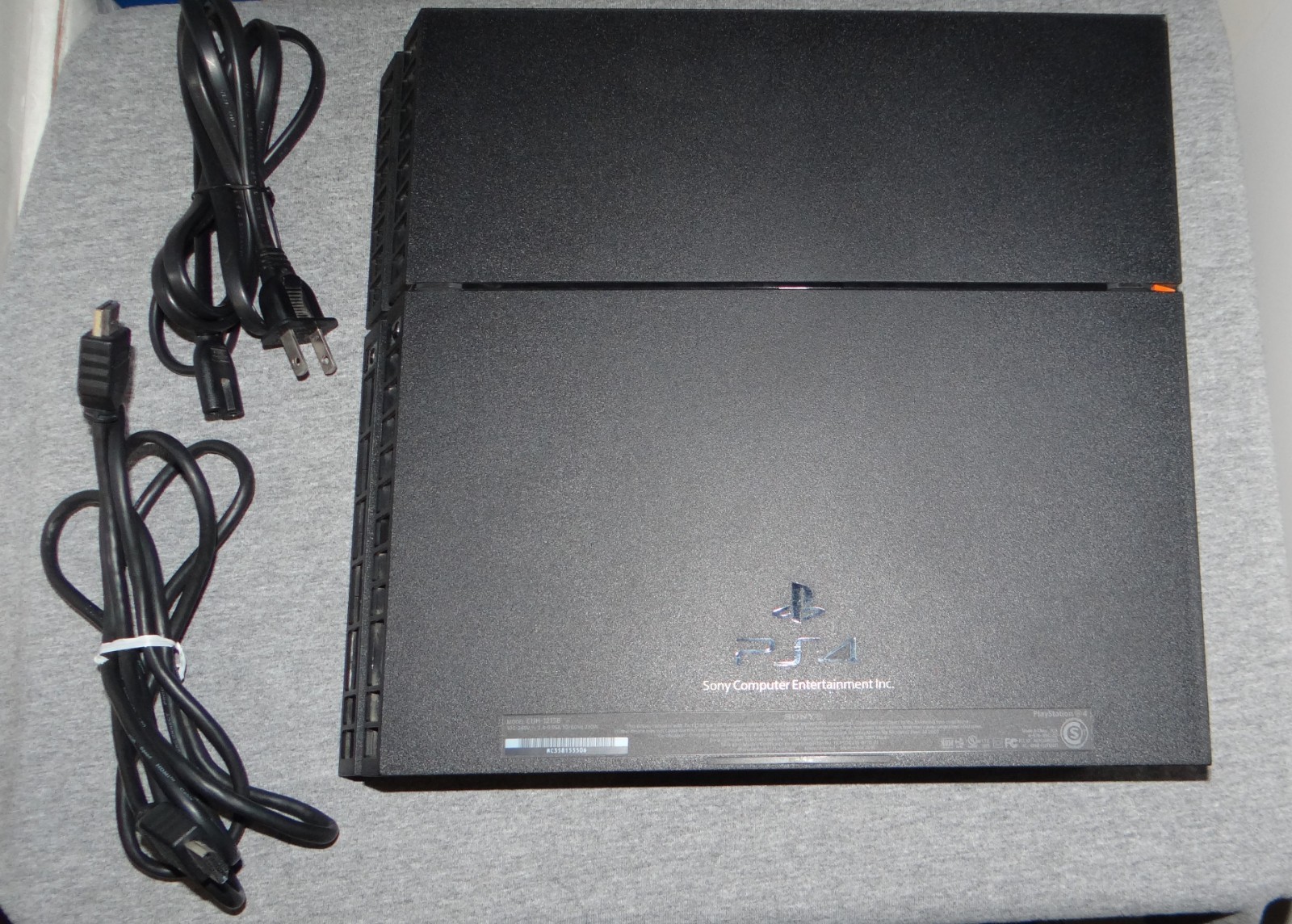 Sony PS4 COD: BO3 LTD Edition 1 TB CUH-1215B – 2 Games & 2 Controllers *TESTED*