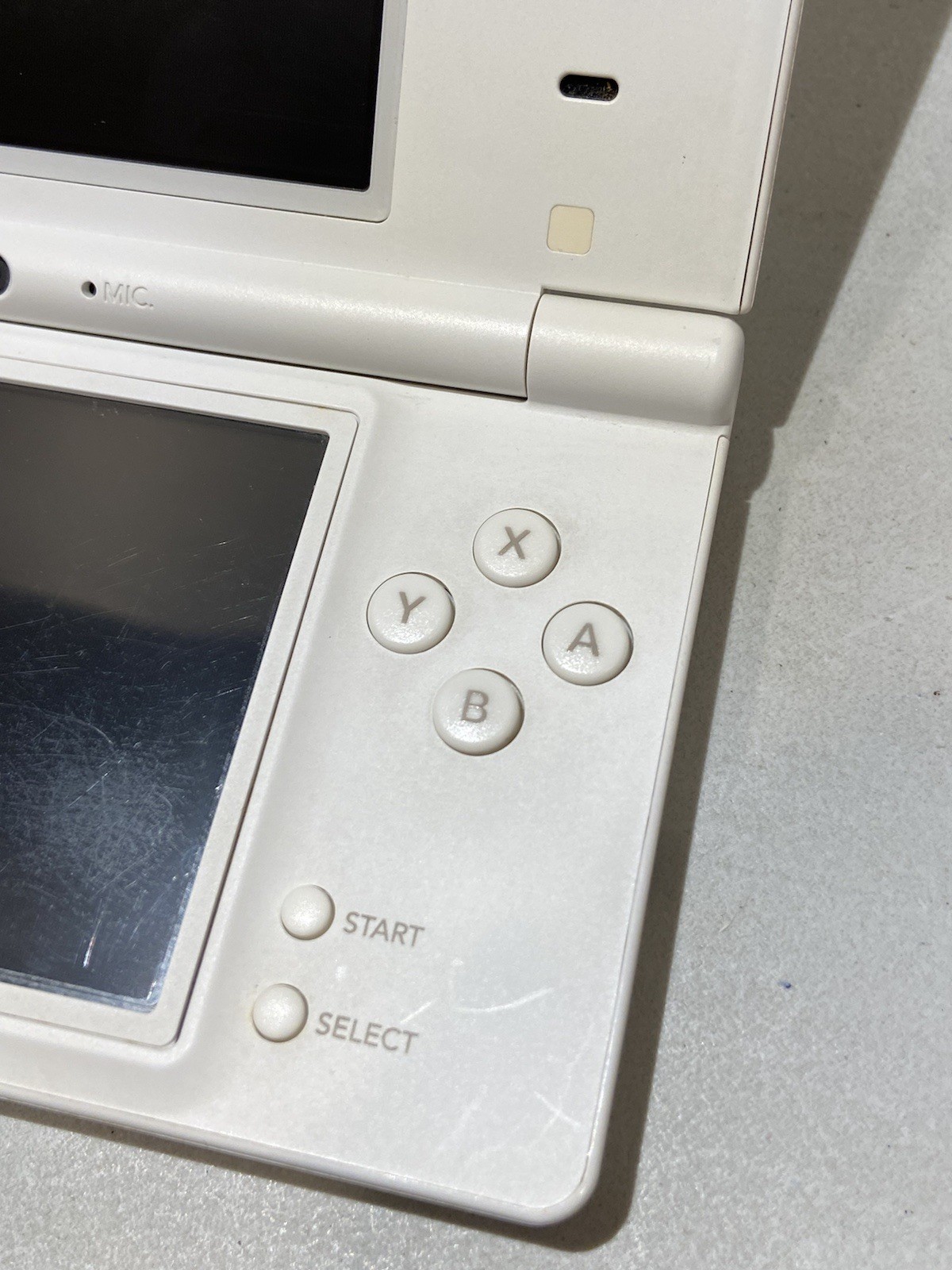 Nintendo DSI Console USB-C Region Free | Japanese Version White In English