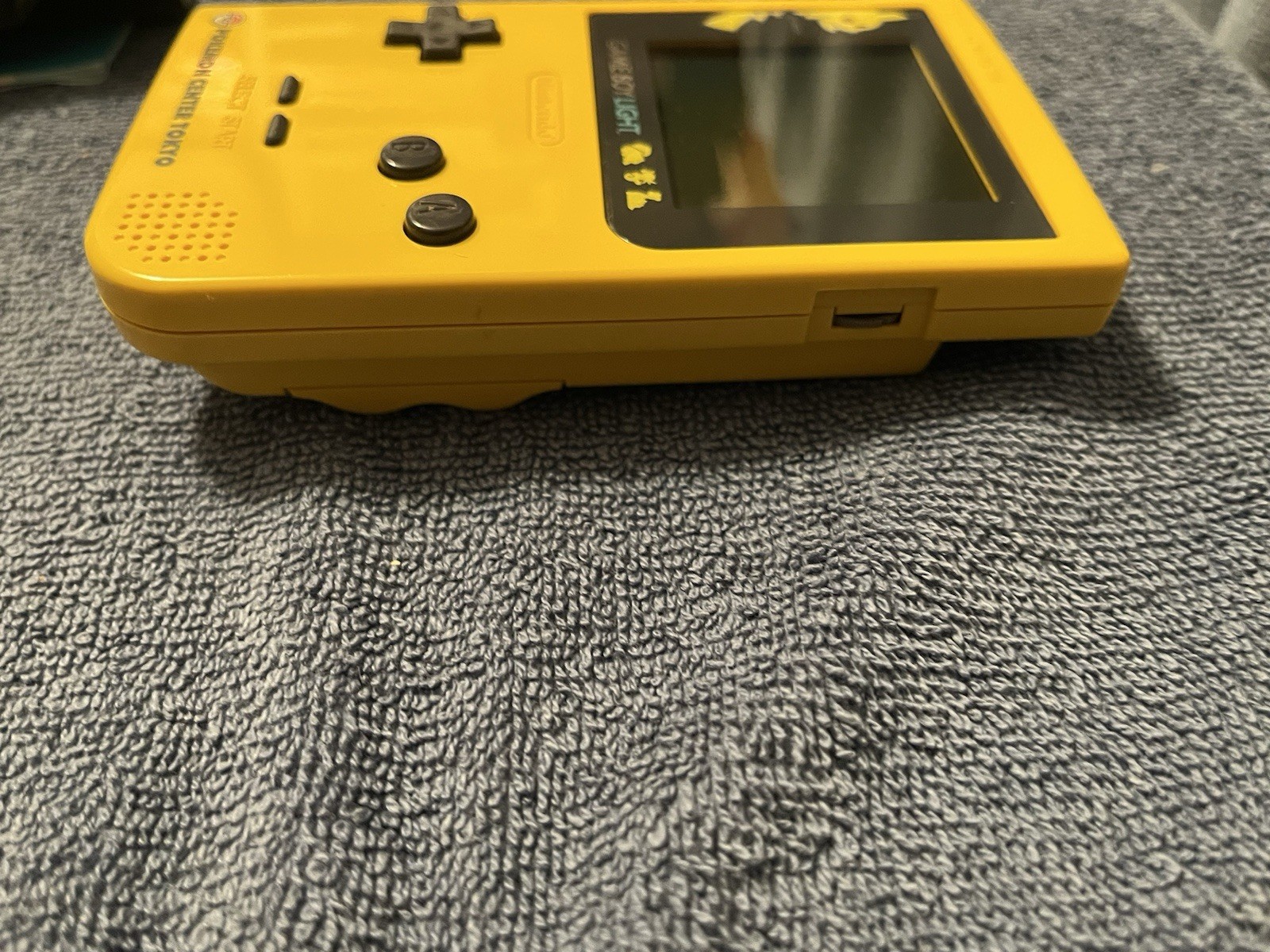 MINT CIB Game Boy Light Pikachu Yellow Pokémon Center Tokyo Movie Edition