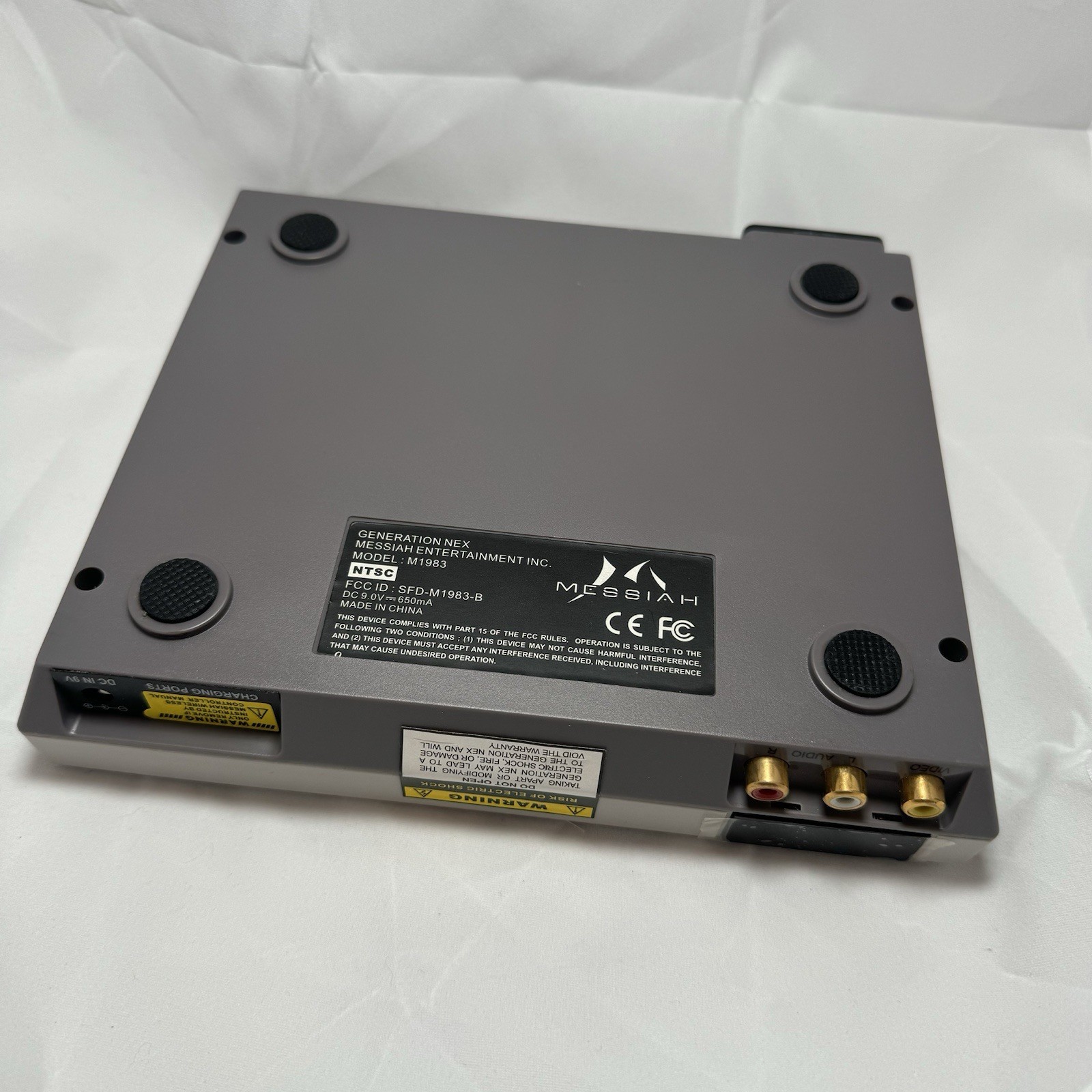 NEW Open Box Messiah GENERATION NEX System & Controllers Plays Famicon NES