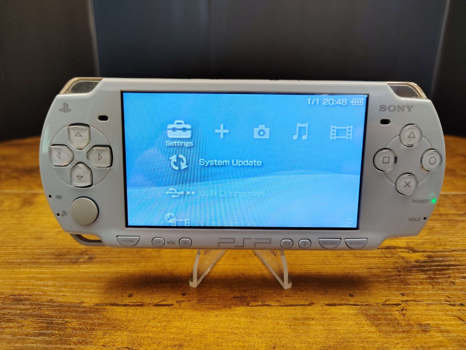 SILVER Sony PSP 2000 System Bundle With Games, Movies, And Cases