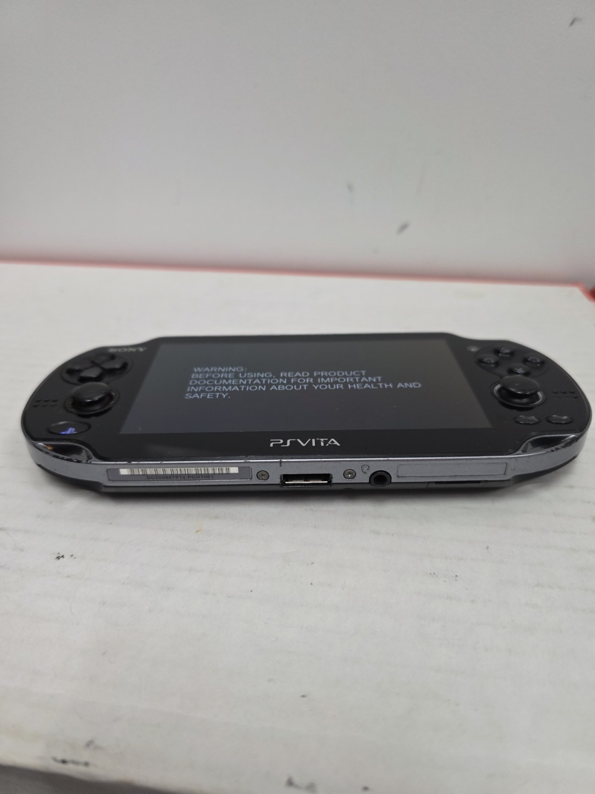 PlayStation PS Vita PCH-1001 Bundle Console -New Charger- Case- SD Card- Tested