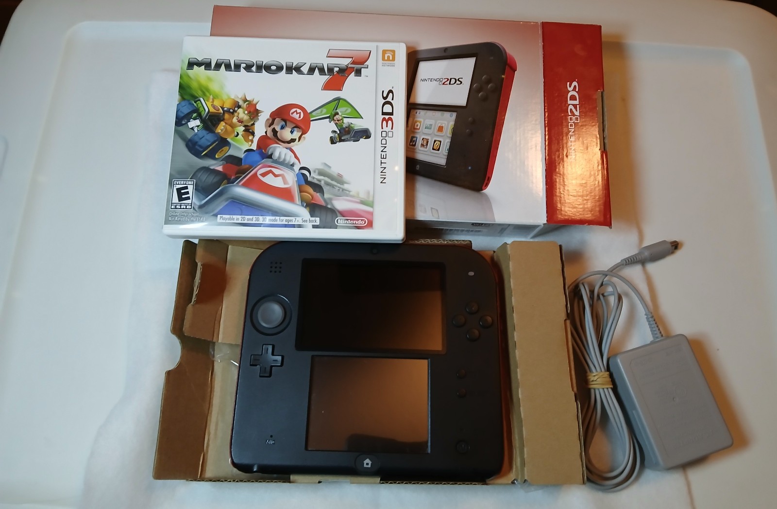 Nintendo 2DS Red/Black-Great Cond, Tested, Charger, Stylus, 4GB SD Card, MK-7