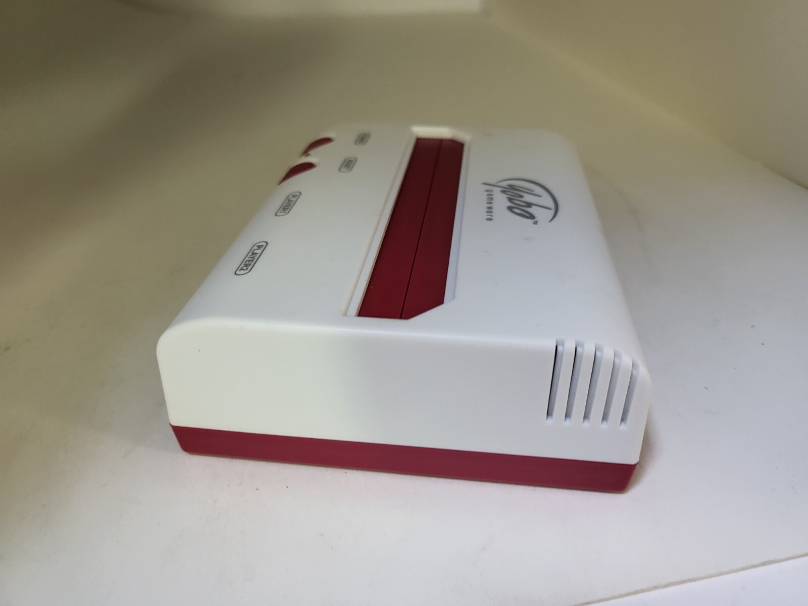 NEW REPLACEMENT RED & WHITE YOBO FC NES CONSOLE (SYSTEM ONLY INCLUDED) i36