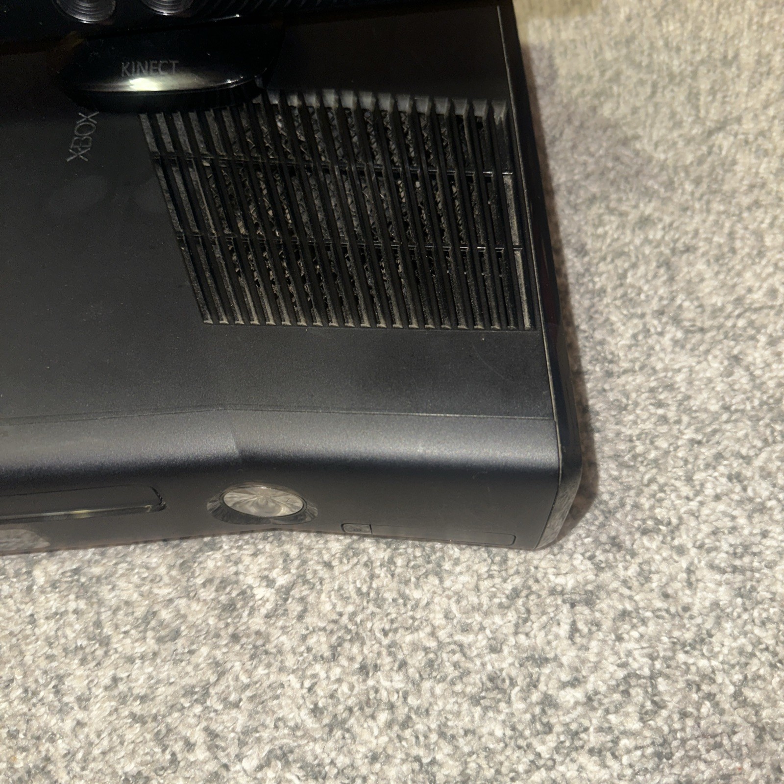 Microsoft Xbox 360 S 250GB Console Gaming System Matte Black 1439