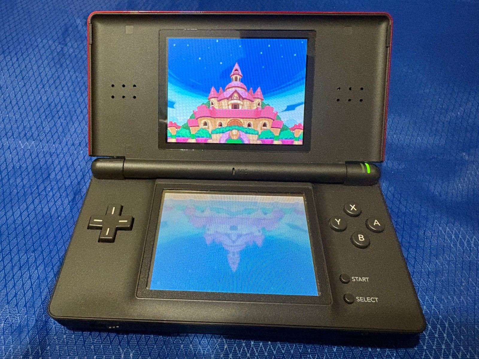Nintendo DS Lite Crimson Handheld System – Red/Black tested and working