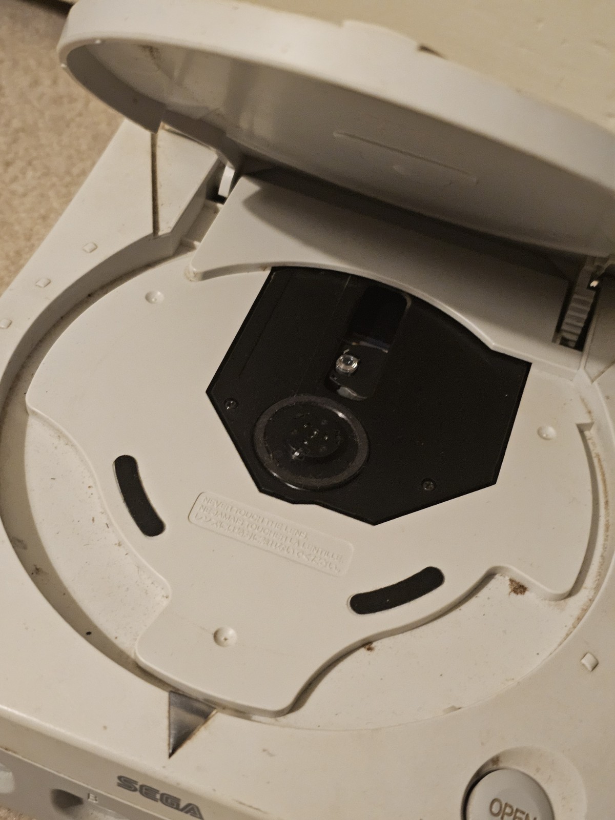 SEGA Dreamcast Console HKT-3020 with Controller, Cords, & Tony Hawk Game