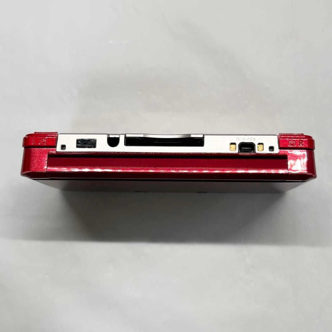 Nintendo 3DS Flare Red with compatible charger and SD card, confiRMed working.
