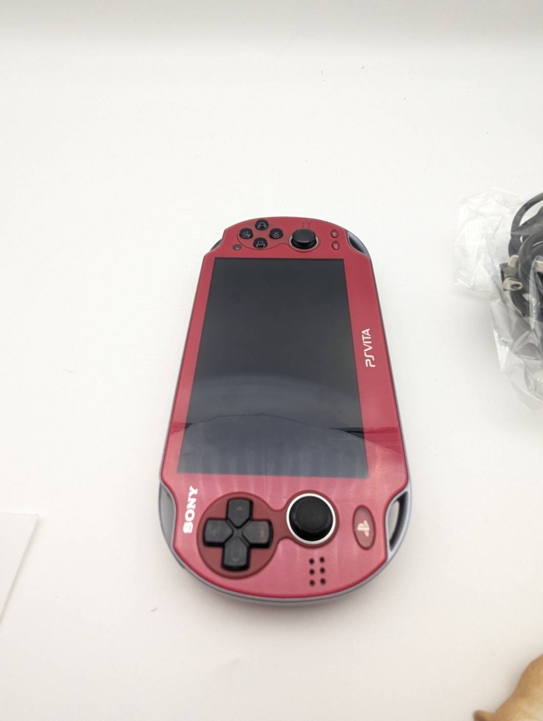 PS Vita Cosmic Red PCH 1000 ZA03 Console w/Charger PSV