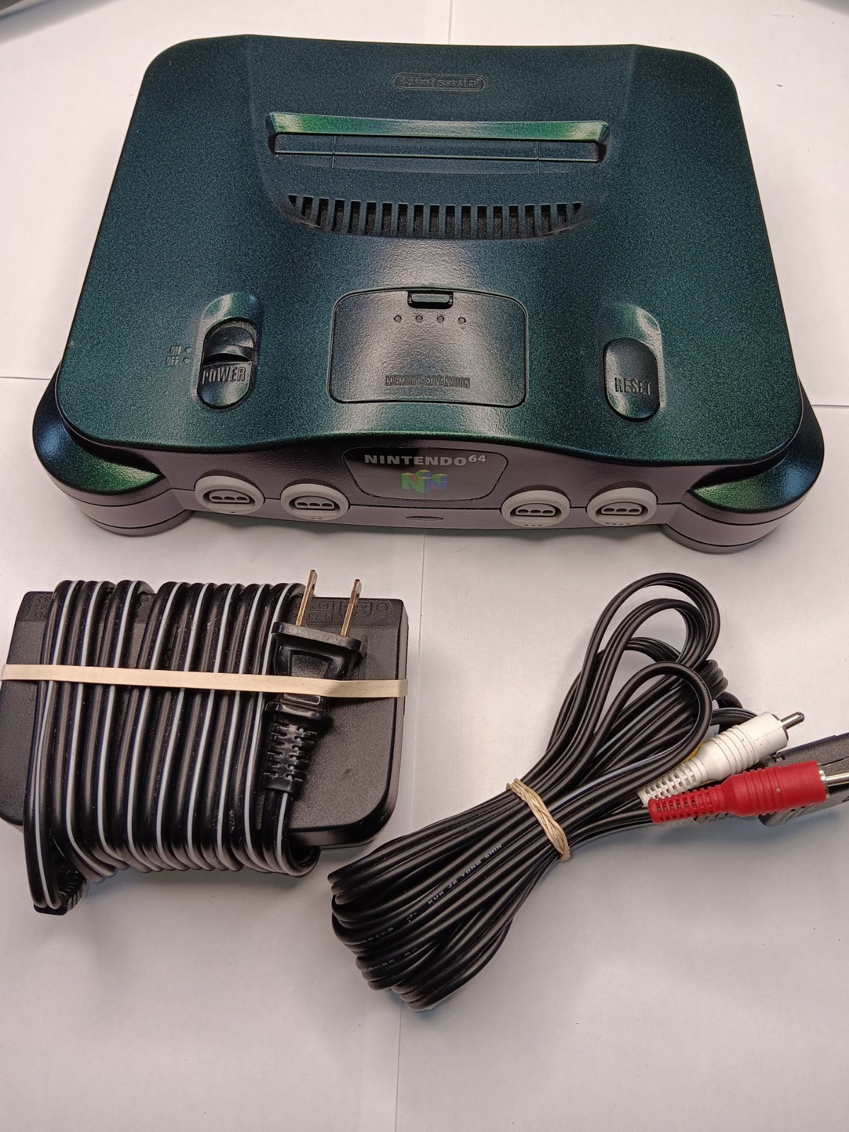 Custom painted Nintendo64 console bundle -Green To Purple Shifting-FAST shipping