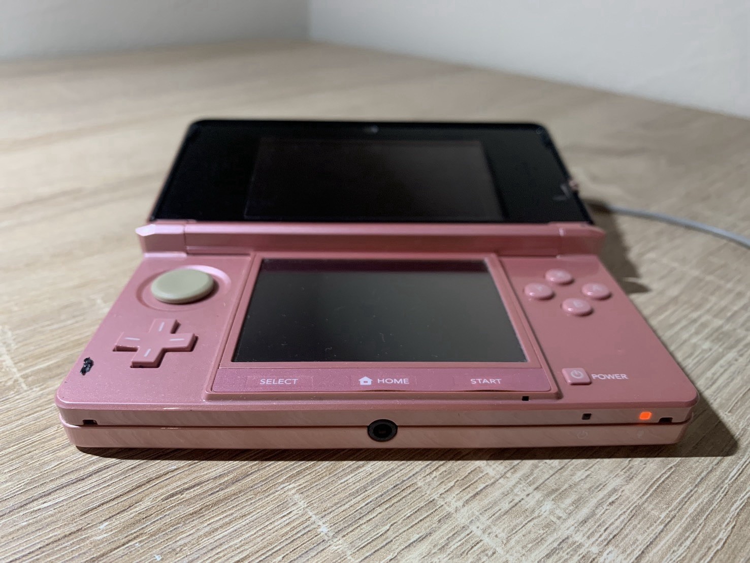 0226 Nintendo 3DS Misty Pink Excellent TESTED 380g