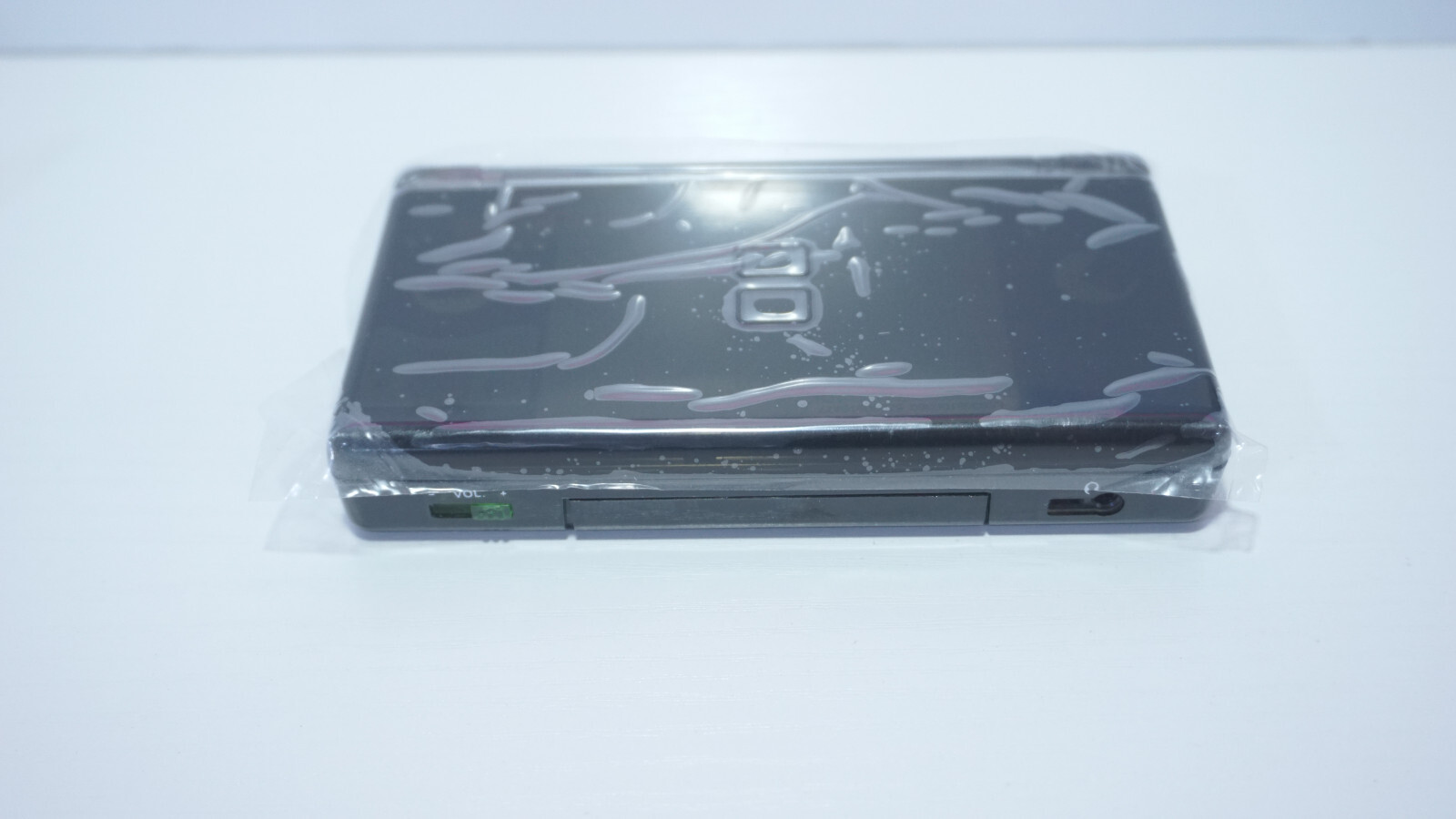 Nintendo DS Lite Transparent Clear Monster Black / Green Handheld System