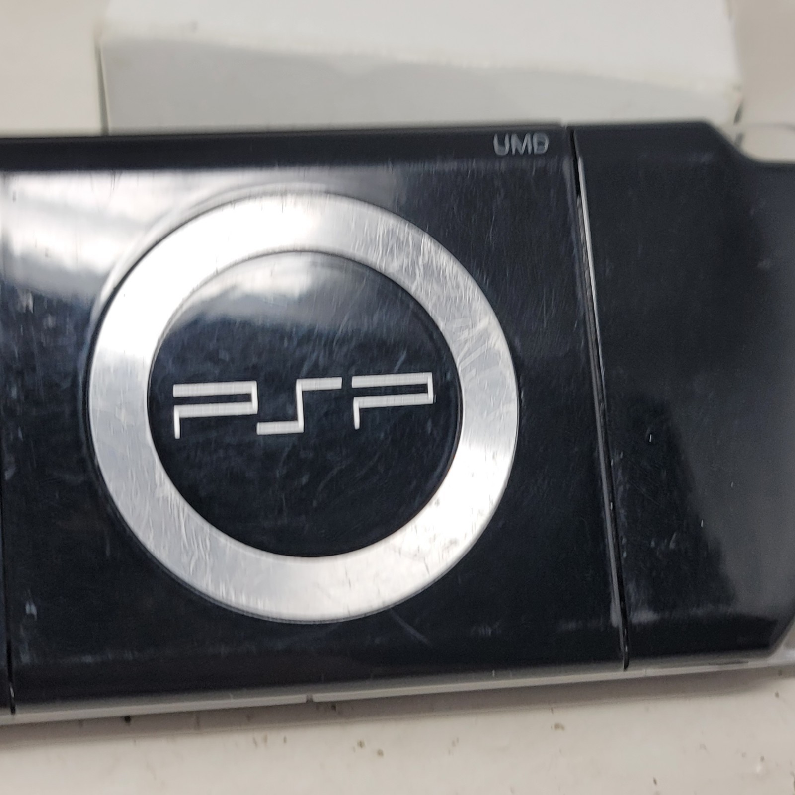 Sony PSP 2000 64MB Handheld Black W/ Charger & New Battery Tested Working