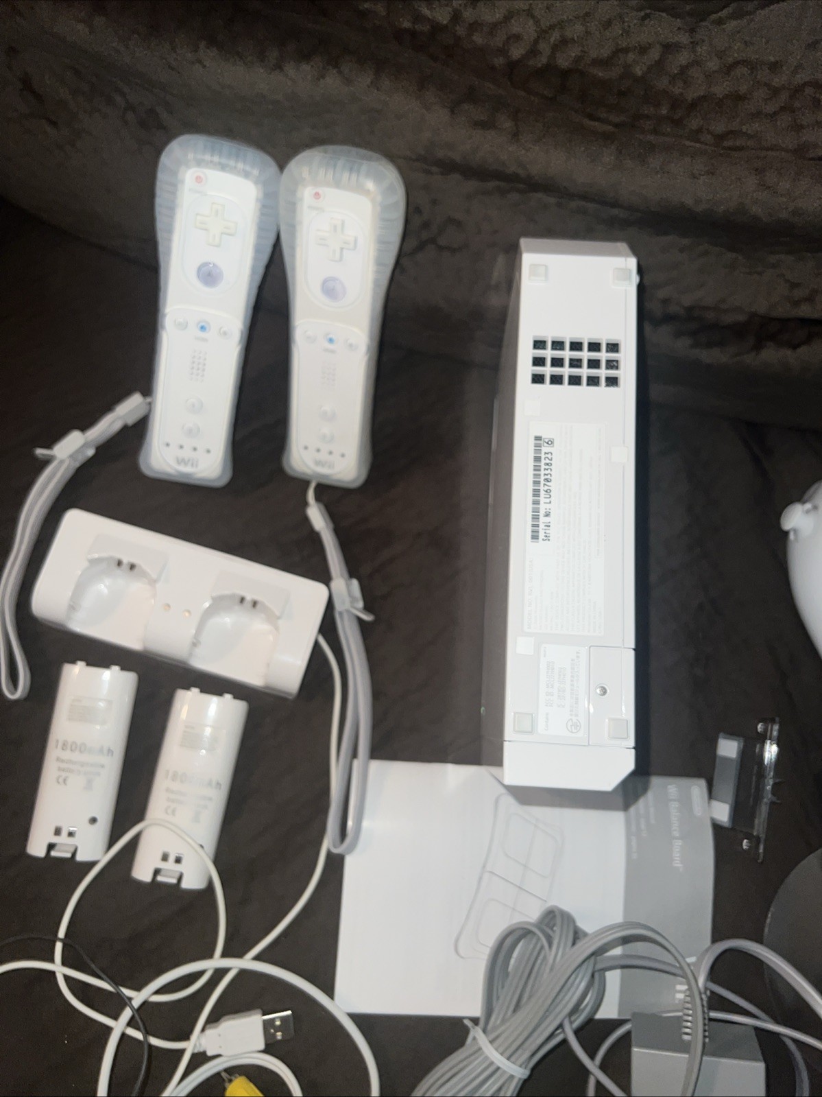 Nintendo Wii RVL-001 512 MB Home Console – White