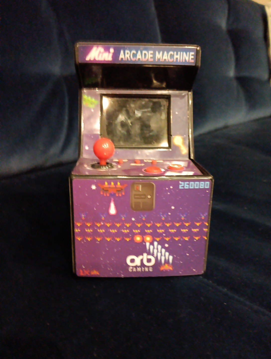 Mini Arcade Machine, 240 Built-In 8-Bit Games, 2.5” Full Colour Screen, 8-Way Jo