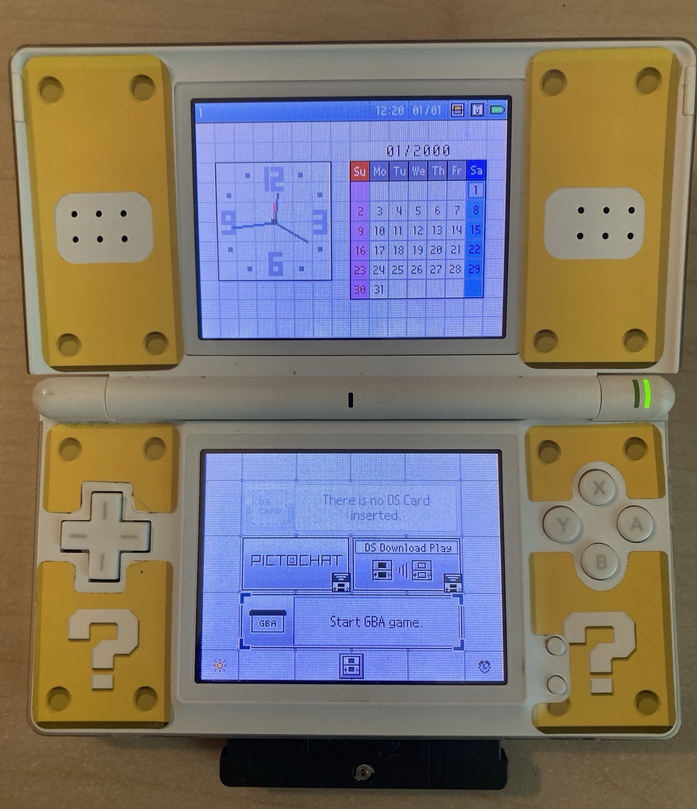 Nintendo DS Lite Console USG-001 White color, no charger tested working