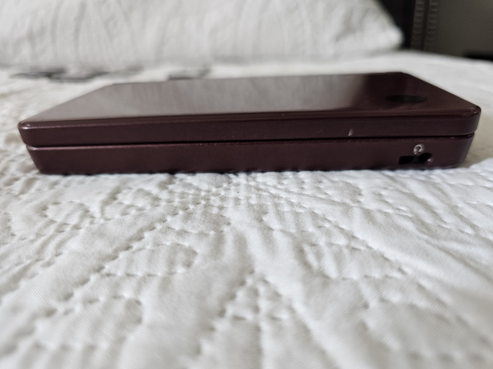 USA Nintendo Dsi XL Burgundy 10 Games Tested And Working! No Charger & Stylist.