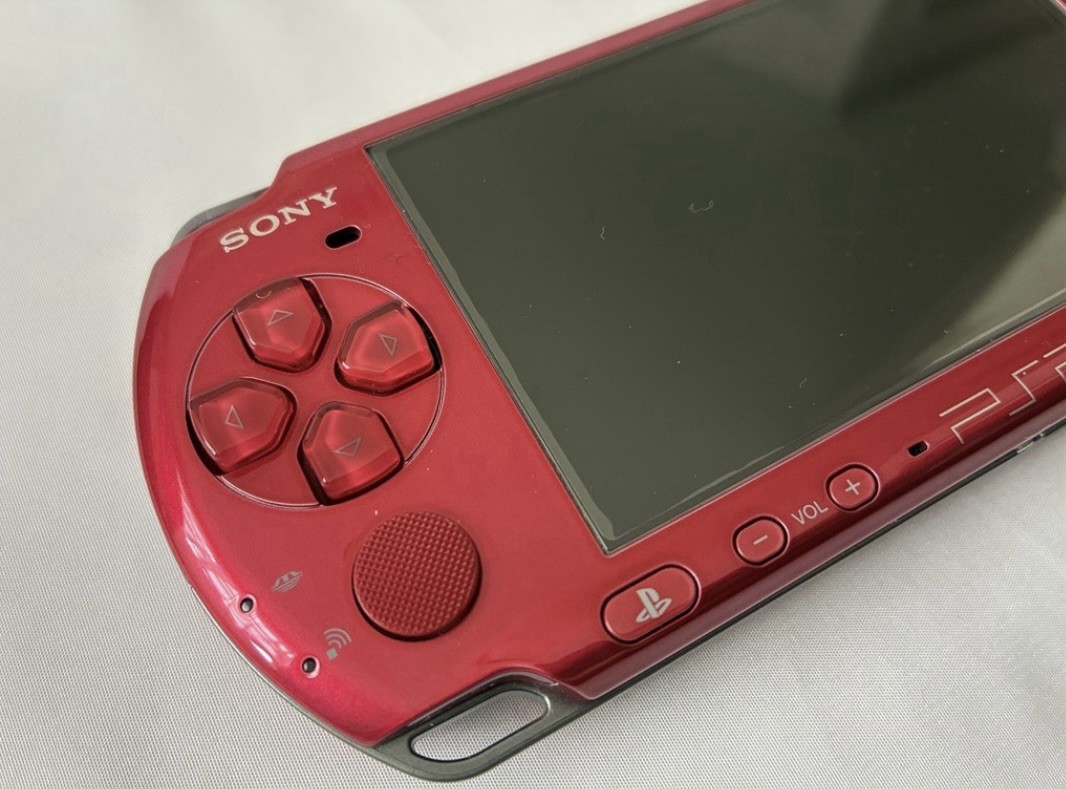 Sony PSP 3000 Rookie Hunters Pack Radiant Red Handheld System