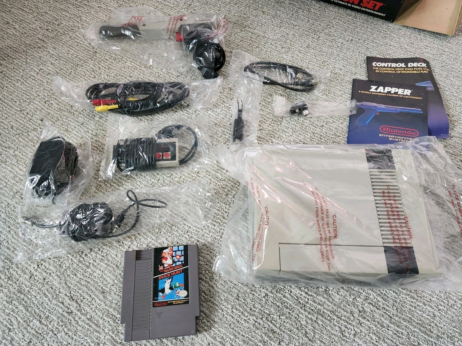 Nintendo NES Action Set Complete in Box CIB System W/ Baggies & RARE Converters!
