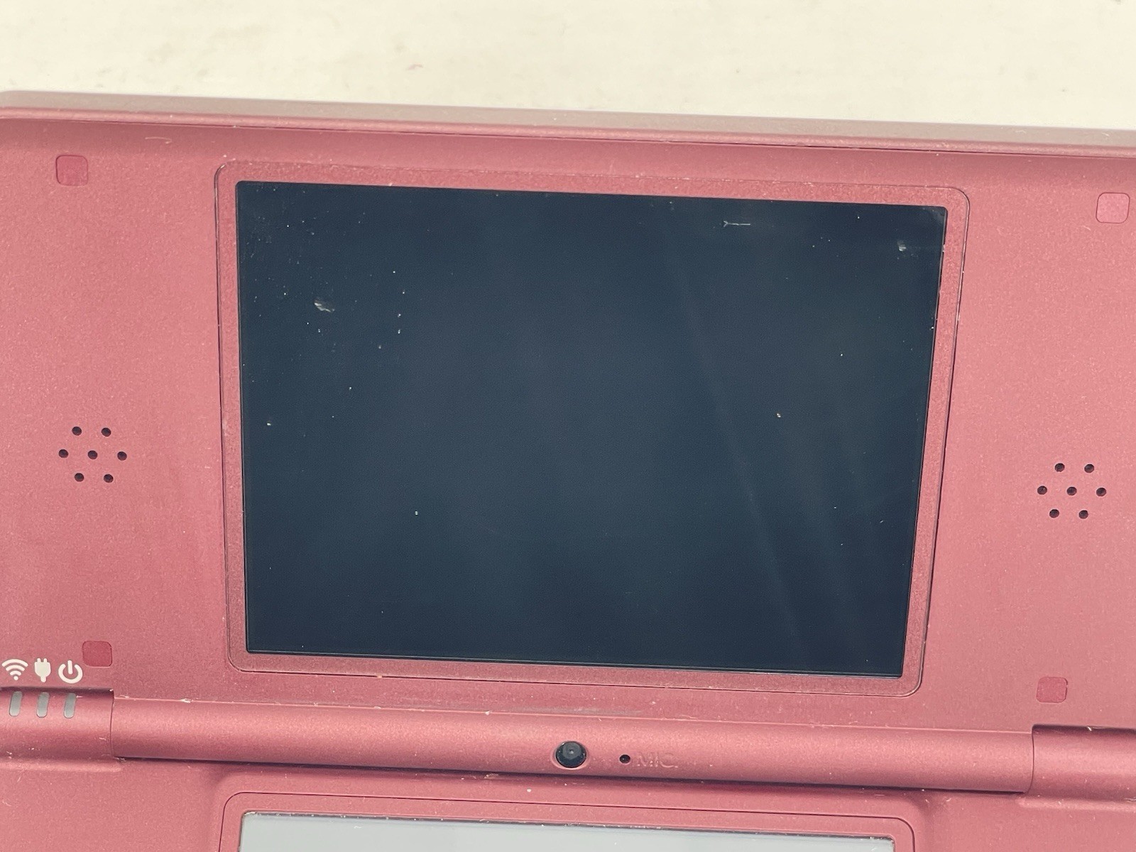 Nintendo DSi XL Handheld Game Console UTL-001 Burgundy W/ Charger Only Works