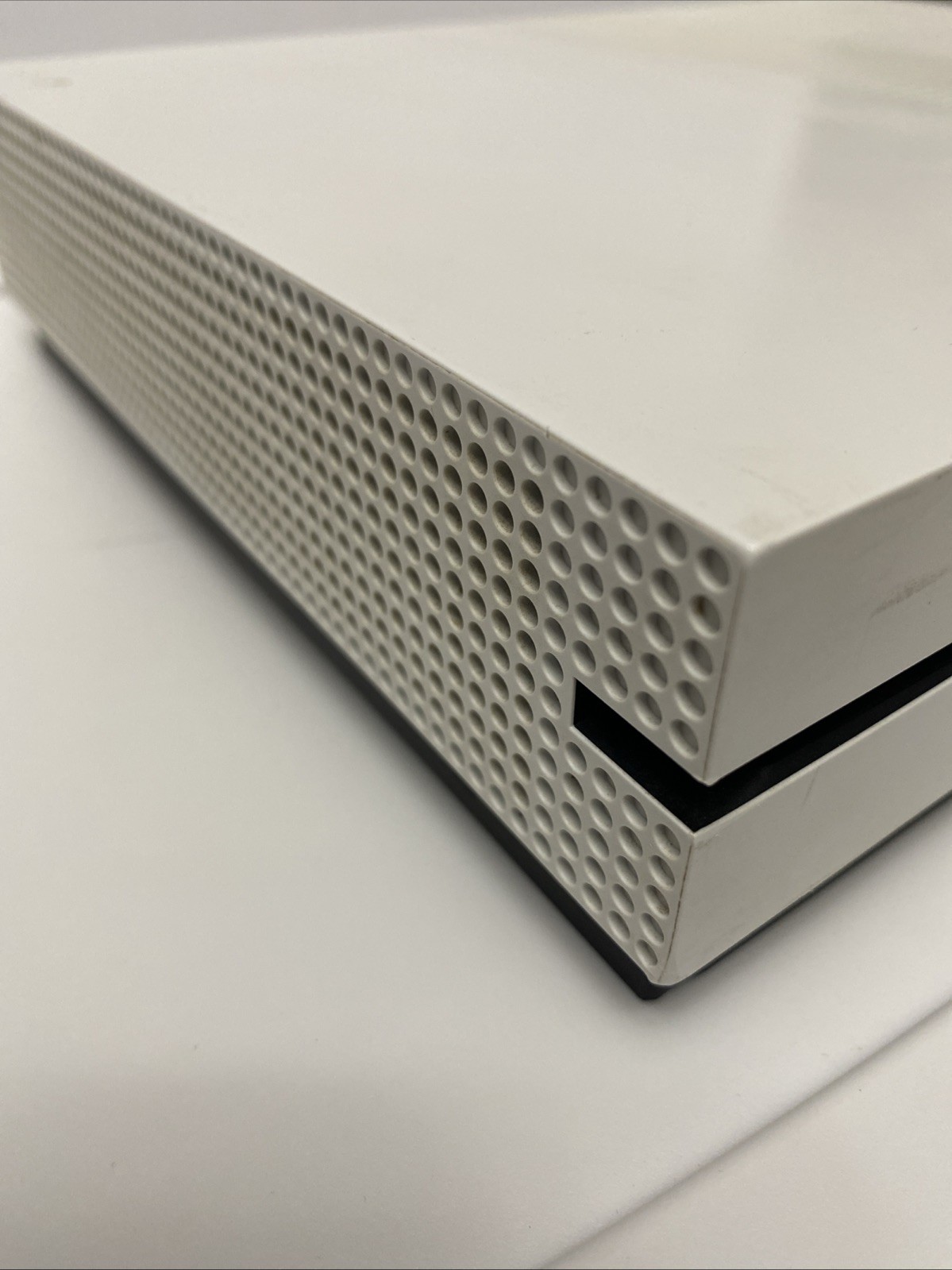 Microsoft Xbox One S 500GB Console UGC Premium Refurbished Gaming System
