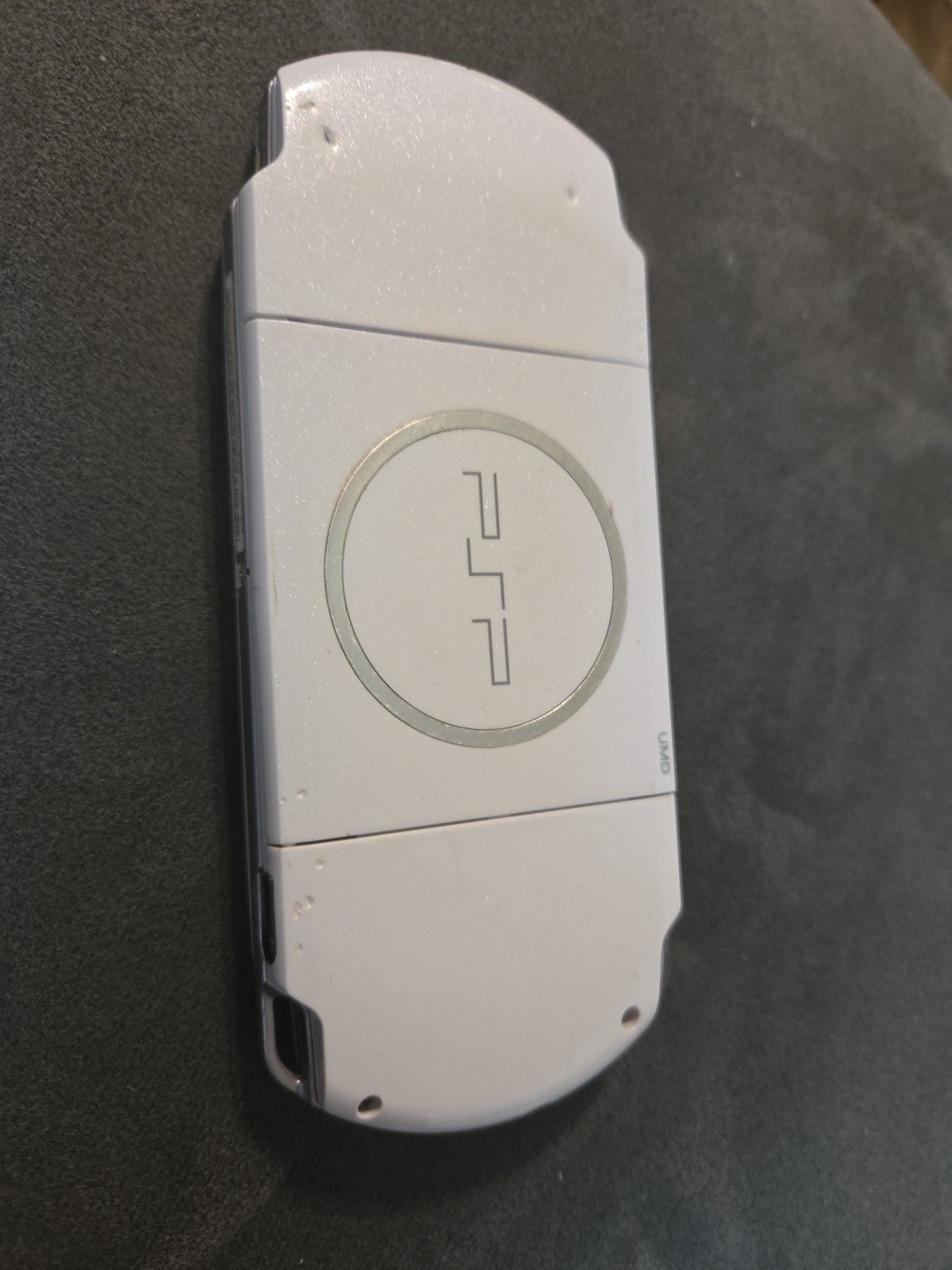 Sony PSP 3001 Handheld Console Bundle Pearl White – Tested & Working *Read DESC»