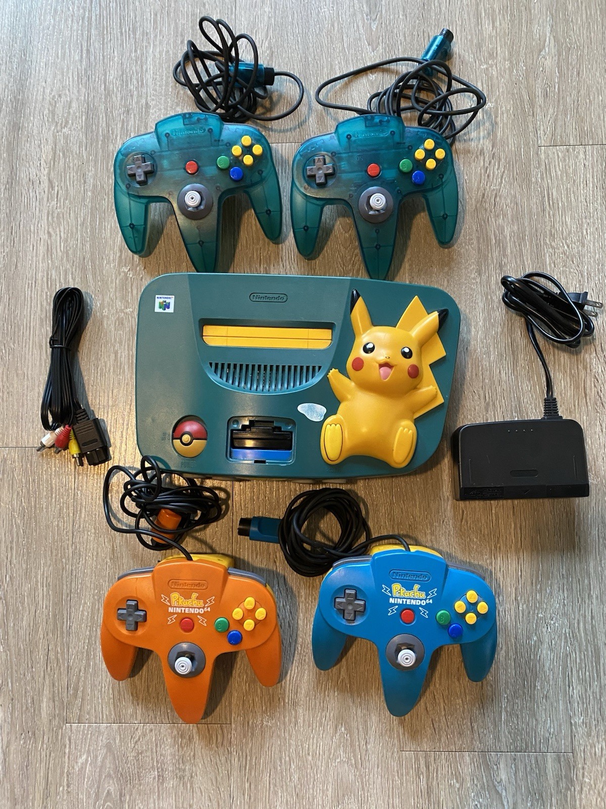 Nintendo 64 Pikachu Blue Yellow Console W/ 2 Pikachu Controllers Tested Japan