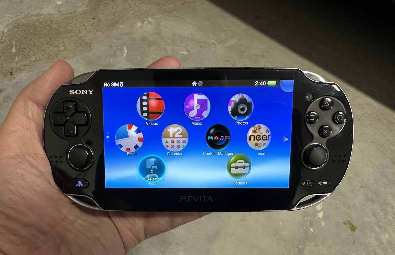 Sony PS Vita PCH-1100 OLED WiFi/3G Console Tested Working + Charger