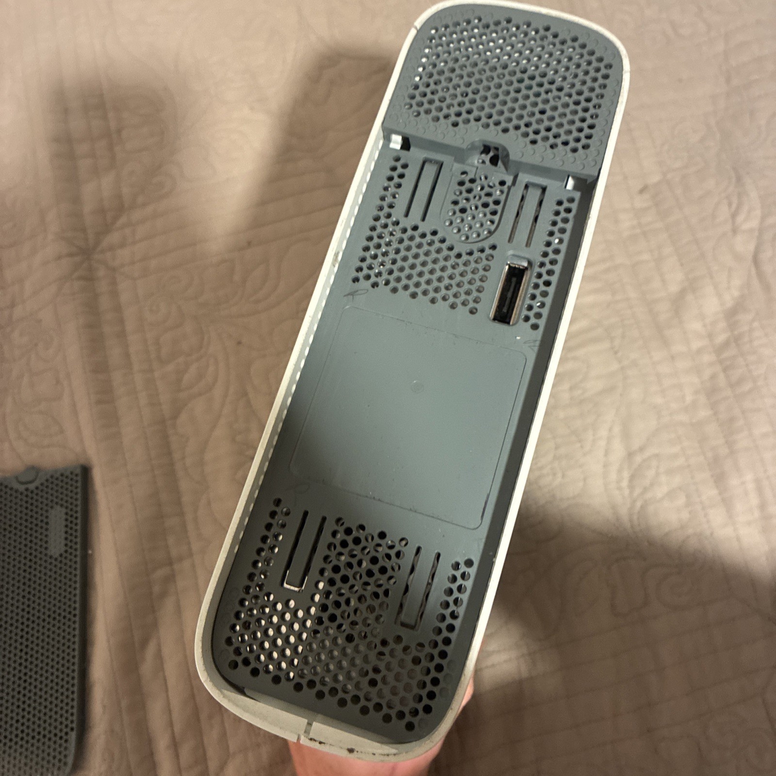 Microsoft Xbox 360 White Console Only – No Cables or Accessories Untested