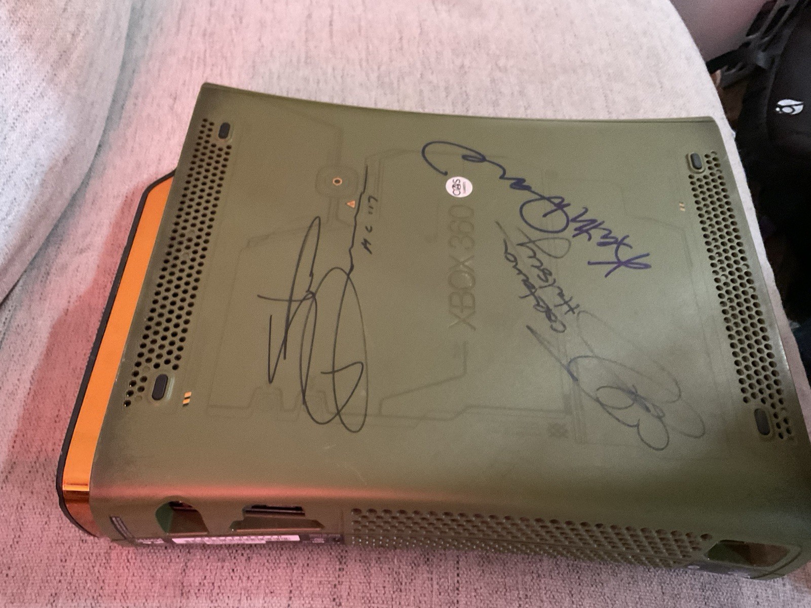 Rare Signed Limited Edition Halo 3 Xbox 360 By Dev Team And Voice Actors
