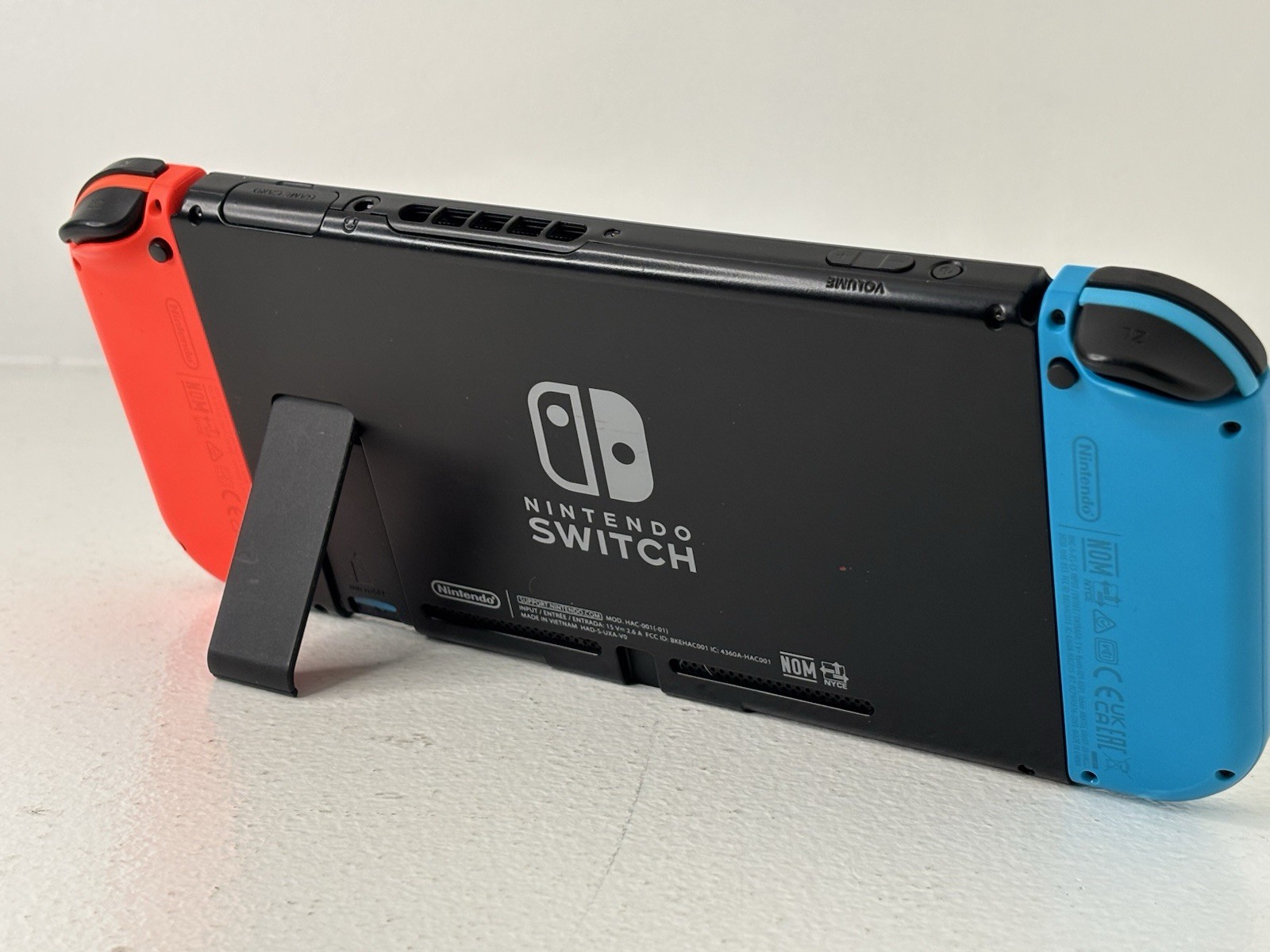 Nintendo Switch Console Bundle HAC-001(-01) Used Needs Repair/Read Description