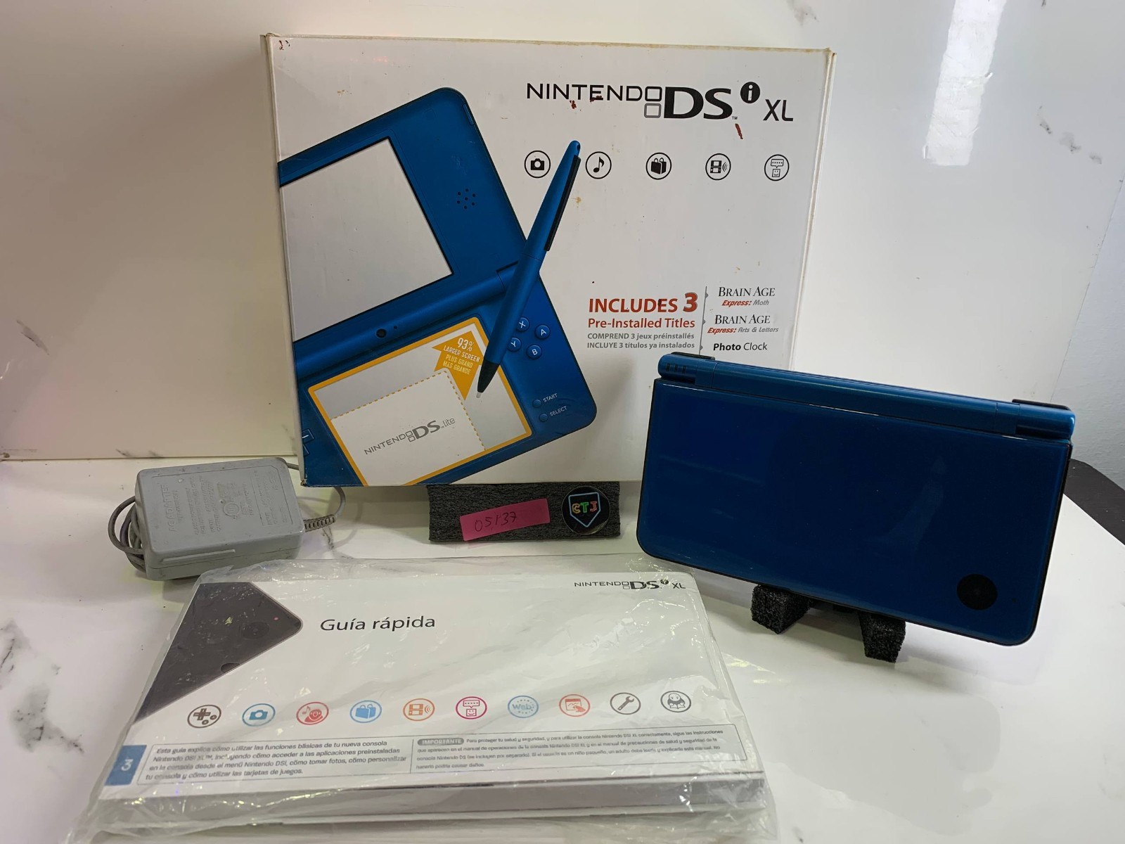 Nintendo DSi XL midnight blue with Box COMPLETE – excellent condition