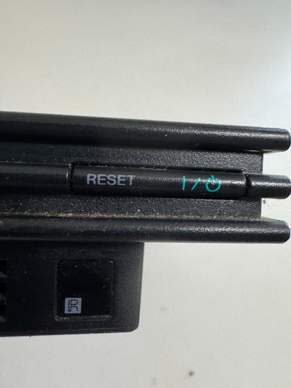 PlayStation 2 Slim SCPH-70012 Console Untested No Pwr Crd 2 Controllers (e31)